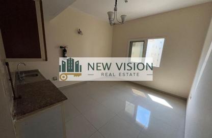 Apartment - Studio - 1 Bathroom for rent in Al Qulaya'ah - Al Sharq - Sharjah