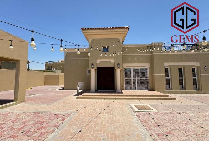 SPACIOUS | GROUND FLOOR ONLY | MAID ROOM