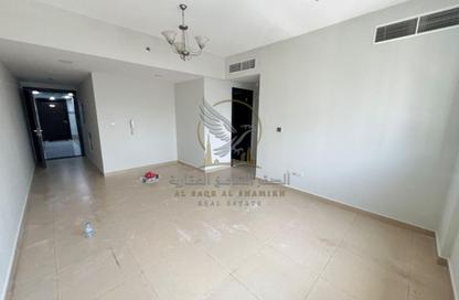 Apartment - 1 - 2 for rent in New Al Taawun Road - Al Taawun - Sharjah