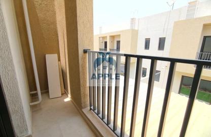Townhouse - 2 Bedrooms - 4 Bathrooms for rent in Nasma Residence - Al Tai - Sharjah