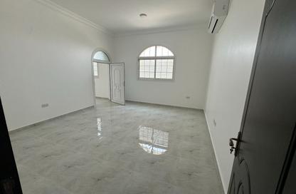 Apartment - 2 Bedrooms - 3 Bathrooms for rent in Al Falah City - Abu Dhabi