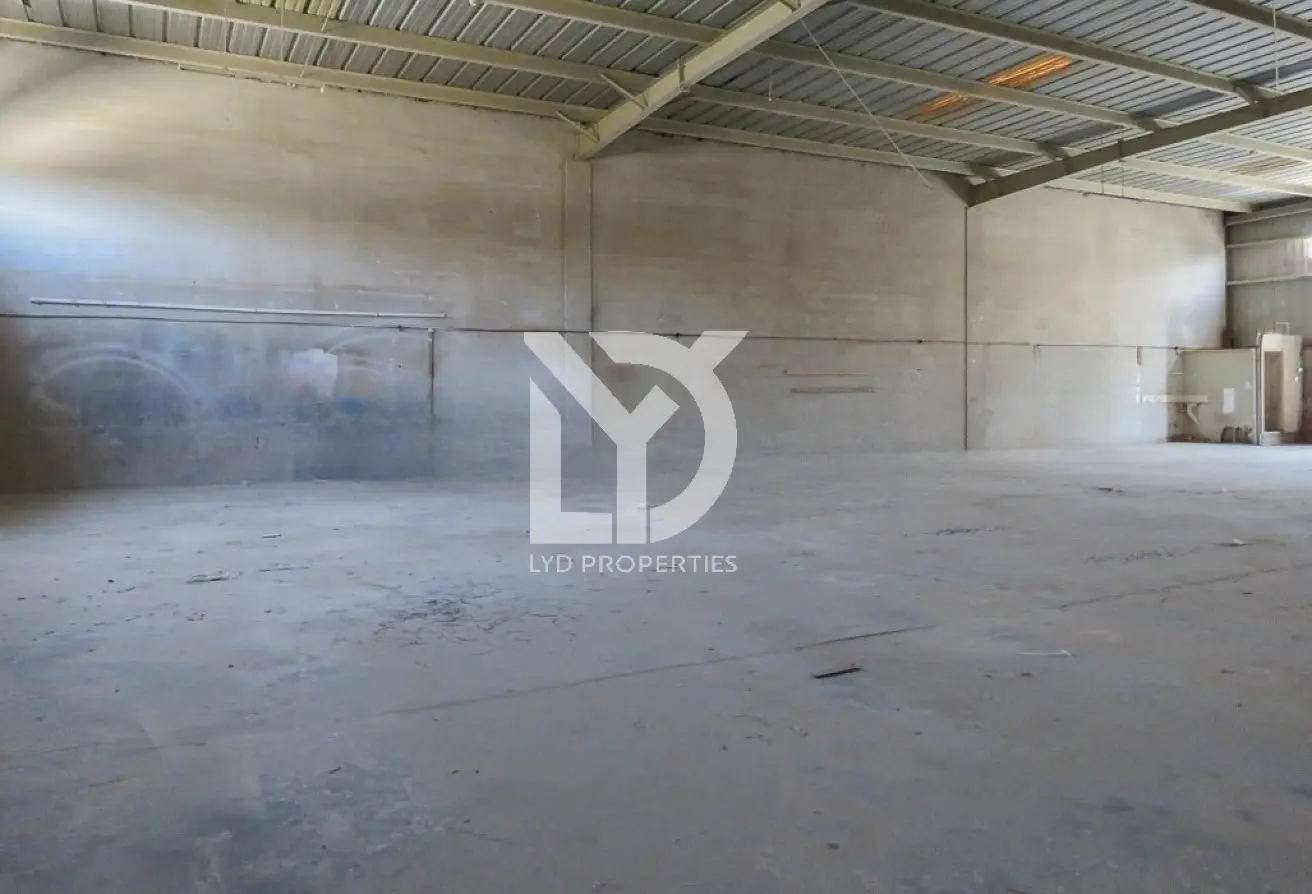 117705103 - Property Main Image