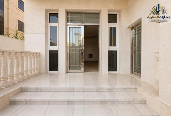 132066758 - Property Image 2