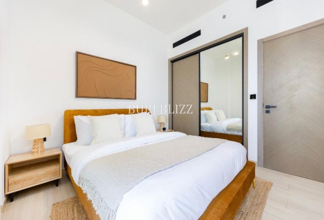 Stunning 1BR | Smart Home Features |Community View photo 6