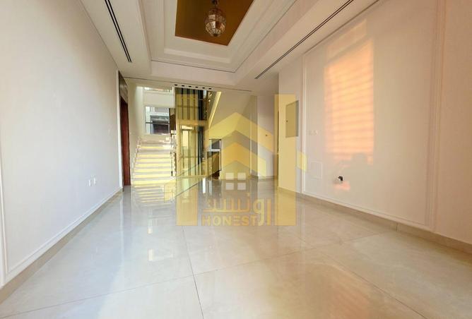 56977480 - Property Image 3