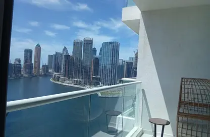 شقة - غرفة نوم - 2 حمامات للايجار في بريفه باي داماك (ايه) - داماك مايسون برايف - الخليج التجاري - دبي