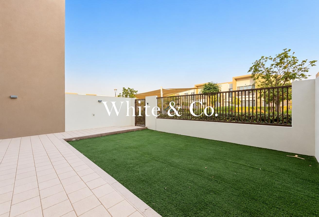 Single Row | Park View | 3 Bedroom Villa photo 13