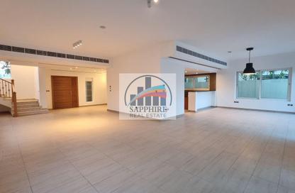 Villa - 4 - 4 for rent in Legacy Nova Villas - District 9 - Jumeirah Park - Dubai