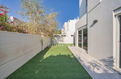 Townhouse - 4 - 4 for rent in Arabella Townhouses 3 - Arabella Townhouses - Mudon - Dubai