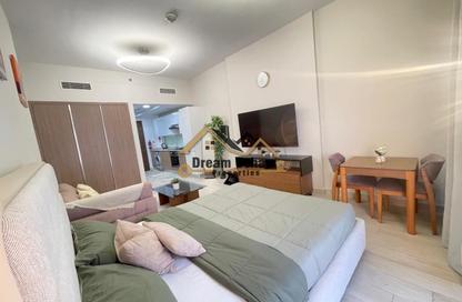 Apartment - Studio - 1 for rent in Azizi Aliyah - Dubai Healthcare City 2 - Al Jaddaf - Dubai
