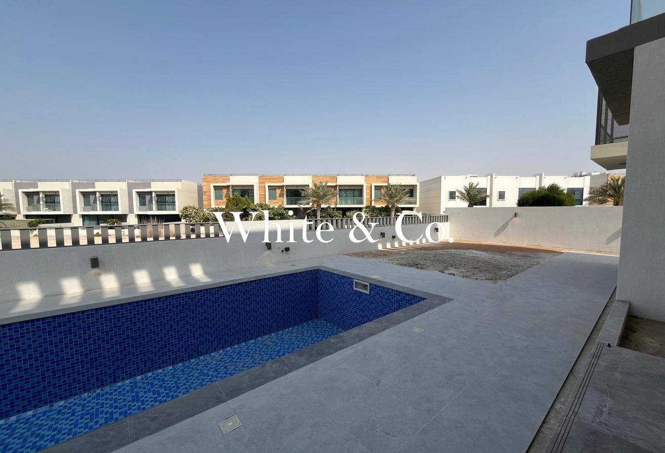 Private Pool | Maids Room | Available now photo 26