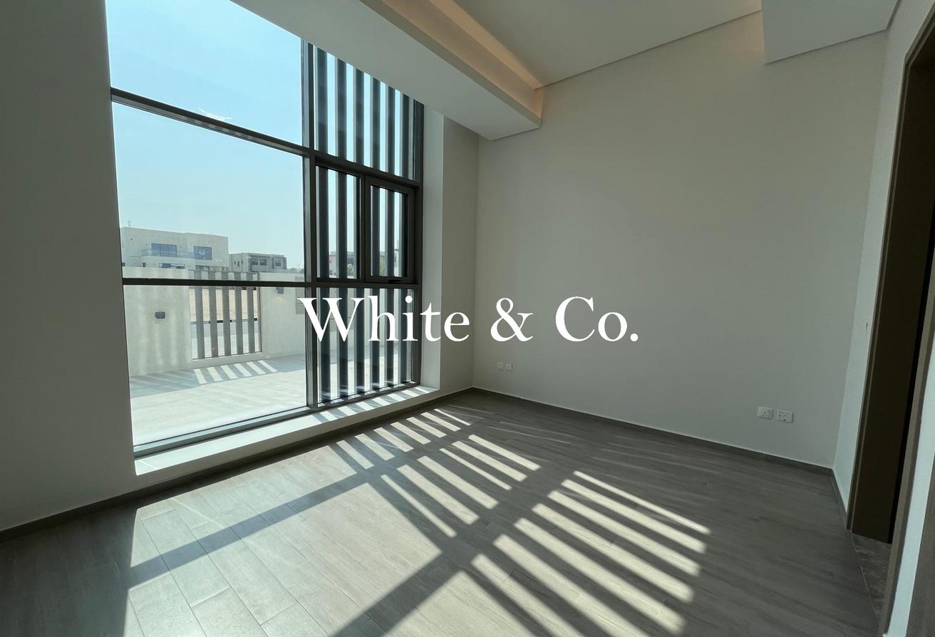 Private Pool | Maids Room | Available now photo 24