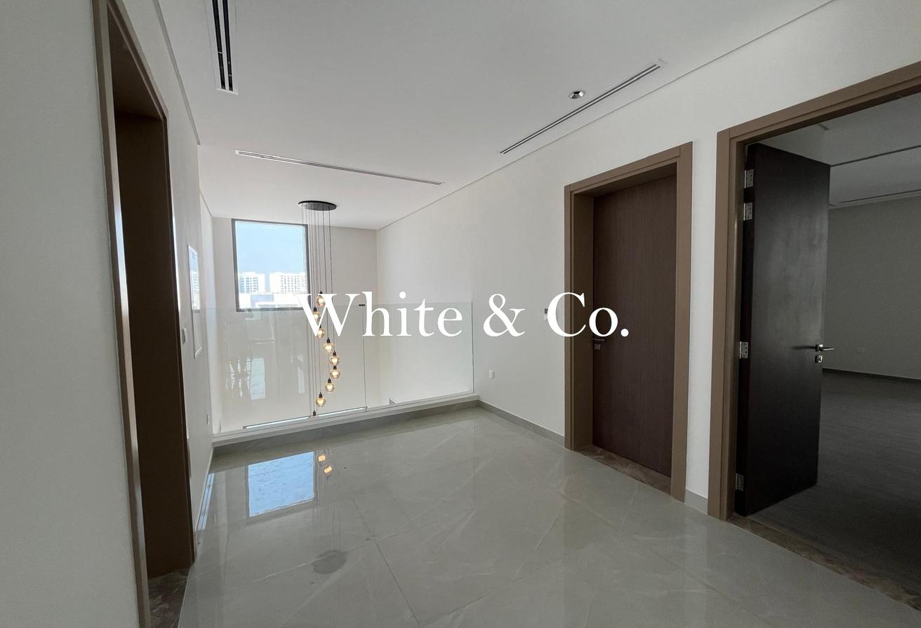 Private Pool | Maids Room | Available now photo 19