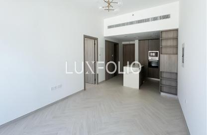 Apartment - 1 Bedroom - 2 Bathrooms for rent in Oxford Terraces 2 - District 11 - Jumeirah Village Circle - Dubai