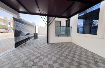 Townhouse - 4 - 5 for sale in Al Yasmeen - Ajman