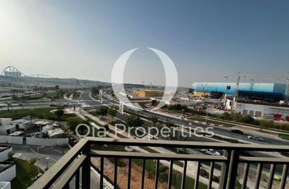 Apartment - 3 Bedrooms - 4 Bathrooms for sale in Waters Edge - Yas Island - Abu Dhabi