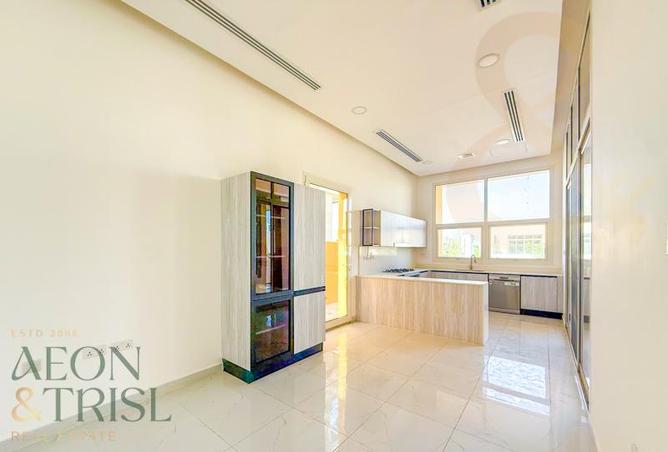 83229371 - Property Image 2