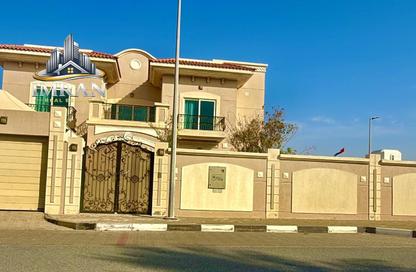 Villa - 4 Bedrooms - 6 Bathrooms for rent in Al Falaj - Al Riqqa - Sharjah Villa - 4 Bedrooms - 6 Bathrooms for rent in Al Falaj - Al Riqqa - Sharjah