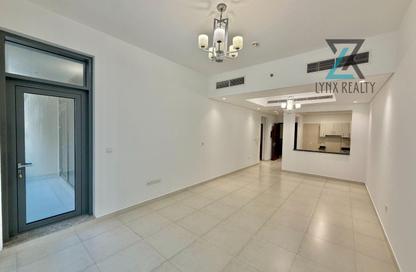 Apartment - 1 - 2 for rent in Airport View Building - Al Garhoud - Dubai