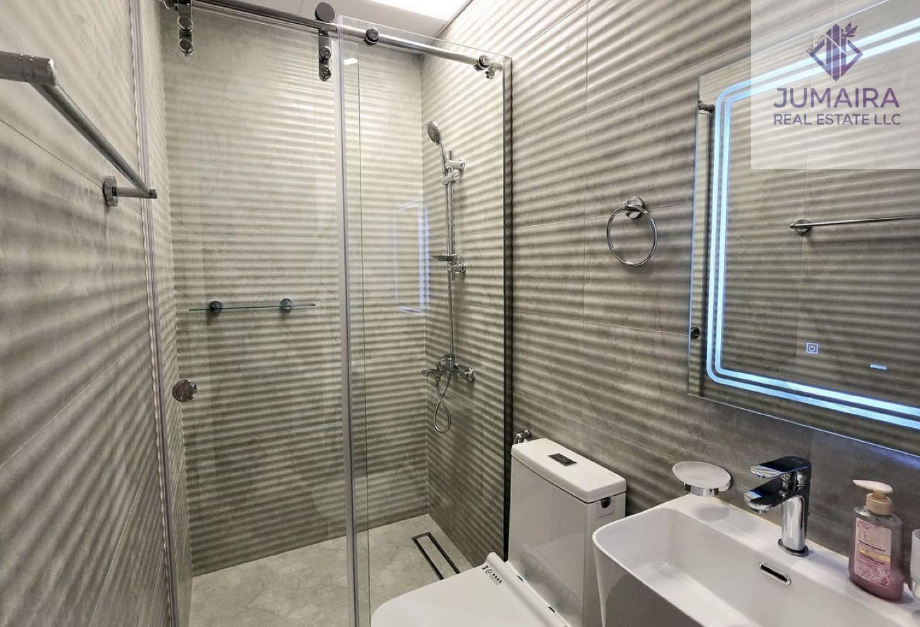 3 Bedroom House| Fully Upgraded | Splash pool
