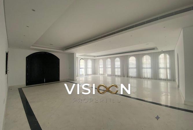 126109237 - Property Image 3