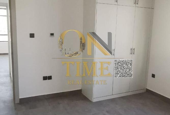 105121550 - Property Image 2