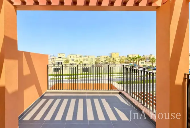 165600122 - Property Image 2