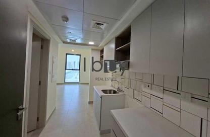 Apartment - Studio - 1 Bathroom for rent in Reeman Living - Al Shamkha - Abu Dhabi