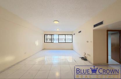 Apartment - 1 - 2 for rent in Golden Sands 1 - Al Mankhool - Bur Dubai - Dubai