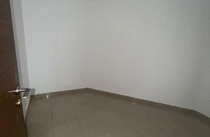 Apartment - 3 - 5 for sale in Al Majaz 3 - Al Majaz - Sharjah