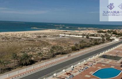 شقة - 2 غرف نوم - 3 حمامات للبيع في رويال بريز 2 - رويال بريز - قرية الحمرا - رأس الخيمة