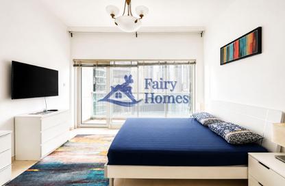 Apartment - Studio - 1 Bathroom for rent in Burj Al Nujoom - Downtown Dubai - Dubai