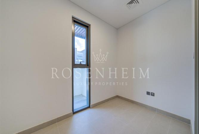 73113499 - Property Image 3