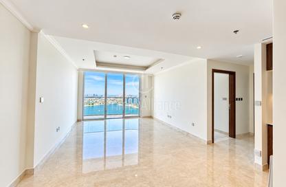 Apartment - 1 - 1 for rent in Palace Beach Residence Tower 2 - Palace Beach Residence - Emaar Beachfront - Dubai Harbour - Dubai
