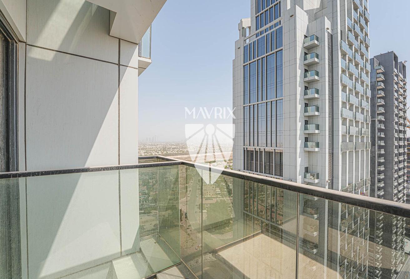 Prime Location | Stylish Apartment | Great Views photo 12