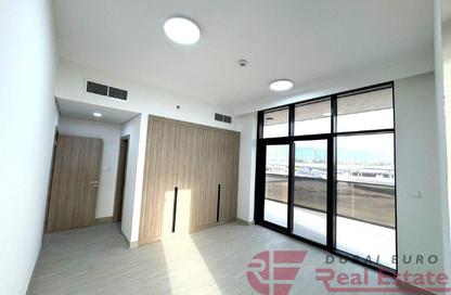 Apartment - 2 Bedrooms - 3 Bathrooms for rent in M2M Building - Meydan Avenue - Meydan - Dubai