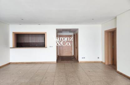Apartment - 1 Bedroom - 2 Bathrooms for rent in Al Khudrawi - Shoreline Apartments - Palm Jumeirah - Dubai