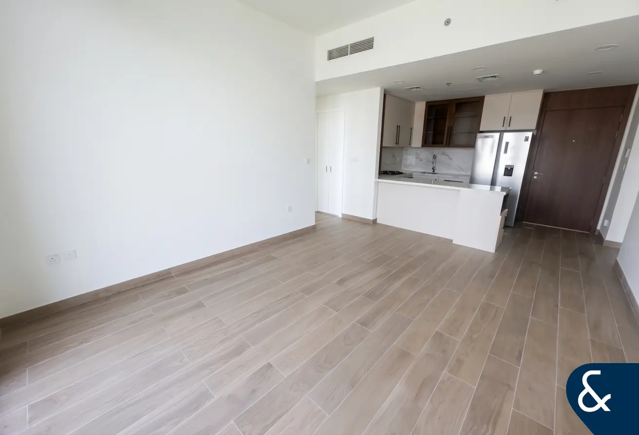 152352927 - Property Main Image