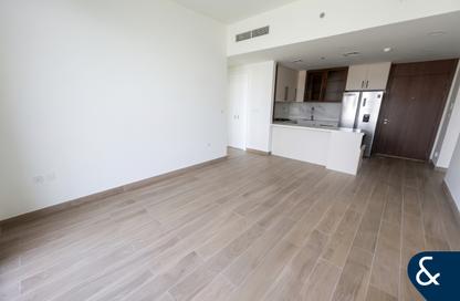 Apartment - 2 - 2 for rent in The Regent - Town Square - Dubai