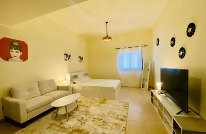 Apartment - Studio - 1 Bathroom for rent in Silicon Gates 1 - Silicon Gates - Dubai Silicon Oasis - Dubai
