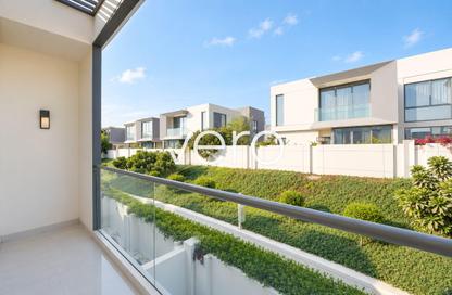 Villa - 4 - 5 for rent in Gardenia Townhomes - Wasl Gate - Dubai
