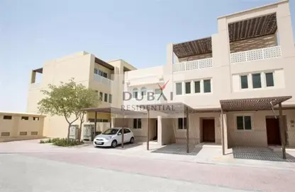 تاون هاوس - 3 غرف نوم - 3 حمامات للايجار في بدرة تاون هاوس - البدرة - الواجهة المائية - دبي