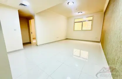 Apartment - 1 Bedroom - 2 Bathrooms for rent in Muwailih Building - Muwaileh - Sharjah