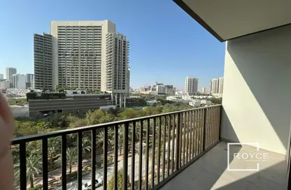 شقة - 3 غرف نوم - 4 حمامات للايجار في لوما بارك فيوز - منطقة 14 - قرية جميرا الدائرية - دبي