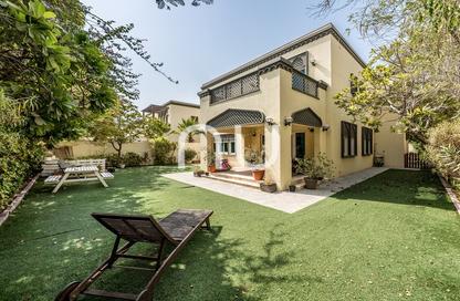 Villa - 3 Bedrooms - 3 Bathrooms for rent in Jumeirah Park - Dubai