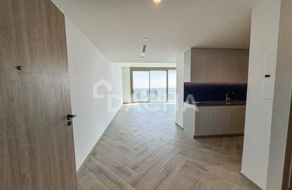 Apartment - 1 - 2 for sale in Peninsula Three - Peninsula - Business Bay - Dubai