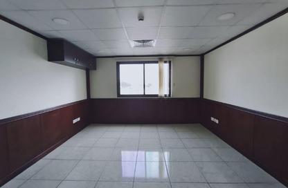 Co-working space - Studio - 2 Bathrooms for rent in SG Al Majaz Building - Al Majaz - Sharjah