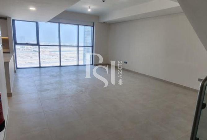 64404083 - صورة العقار 2