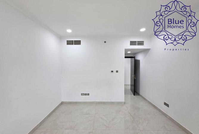 124269308 - Property Image 3