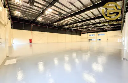 مستودع - استوديو - 6 حمامات للايجار في دبي إنفستمنت بارك 1 (DIP 1) - مجمع دبي للاستثمار - دبي